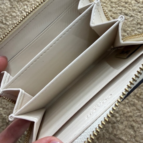 Coach sticker essential zip wallet - Picture 2 of 9